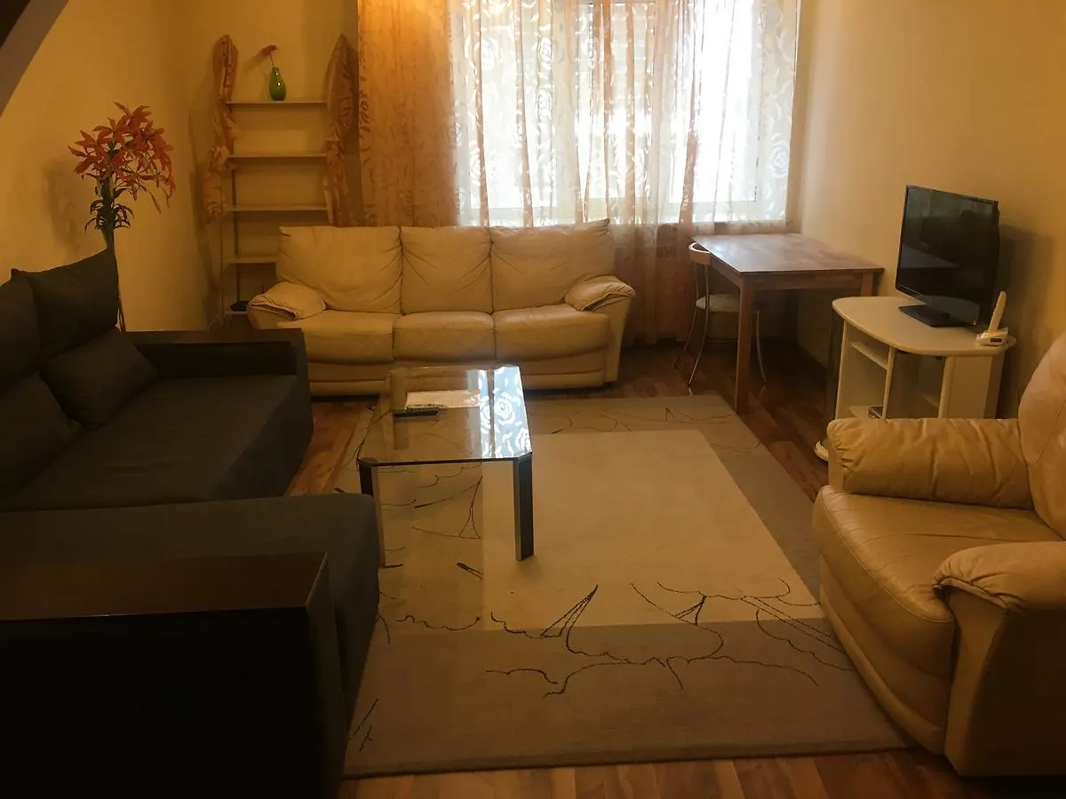 Hotel Service Predslava On Antonovicha Street Kiev
